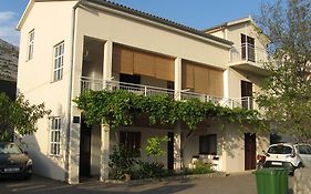 Apartmani Milka